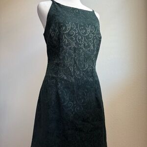 Sleeveless Dark Emerald Jacquard Midi Dress